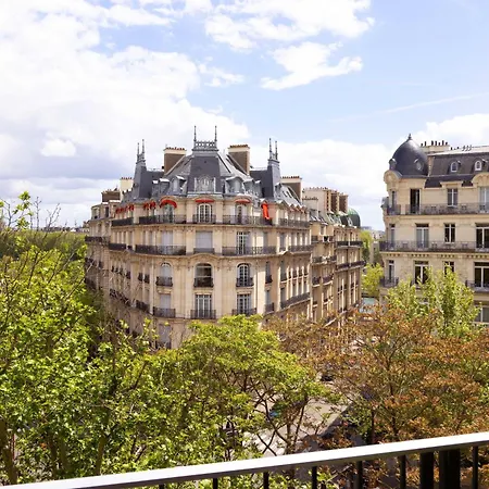 Luxurious In For 6 People Paris