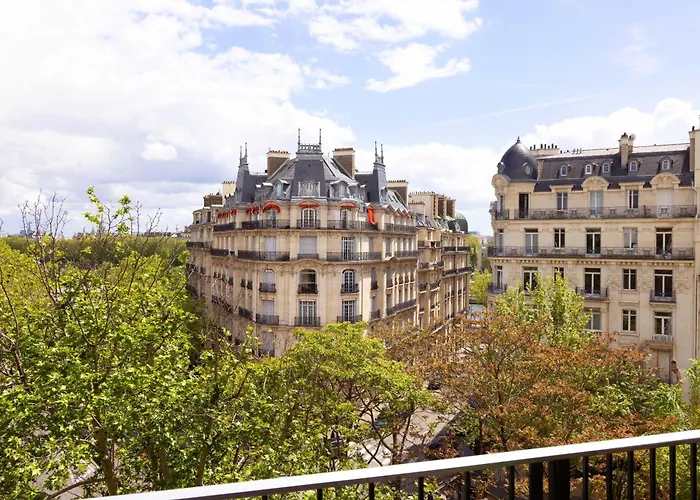 Luxurious In For 6 People Paris