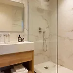 Luxurious In For 6 People *